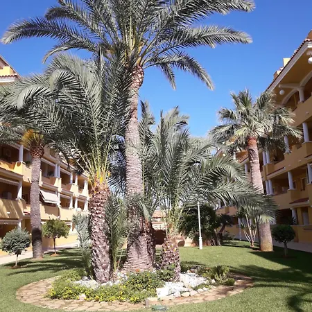 Penthouse, And Pools شقة